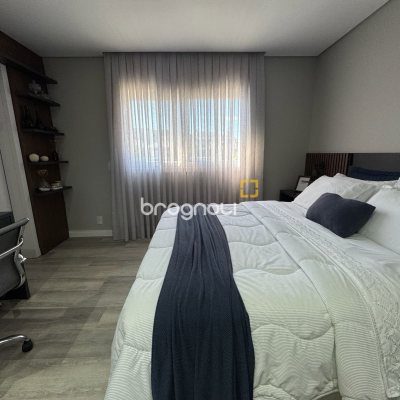 Casa de Condomínio com 261m², 4 quartos (sendo 4 suítes), 1 garagem, no bairro Cachoeira do Bom Jesus em Florianópolis