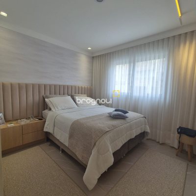 Apartamento com 67m², 2 quartos (sendo 1 suíte), 1 garagem, no bairro Ingleses em Florianópolis