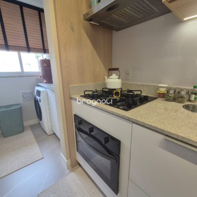 Apartamento com 67m², 2 quartos (sendo 1 suíte), 1 garagem, no bairro Ingleses em Florianópolis
