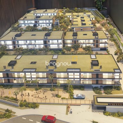 Apartamento com 150m², 3 quartos (sendo 3 suítes), 2 garagens, no bairro Barra da Lagoa em Florianópolis