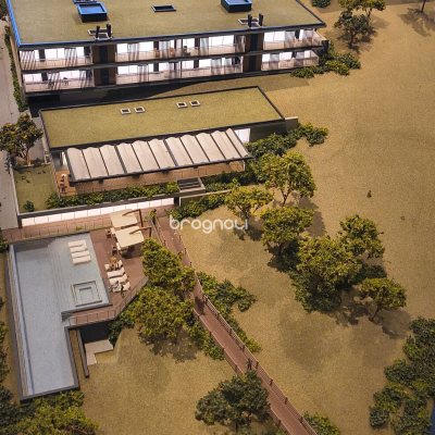 Apartamento com 150m², 3 quartos (sendo 3 suítes), 2 garagens, no bairro Barra da Lagoa em Florianópolis