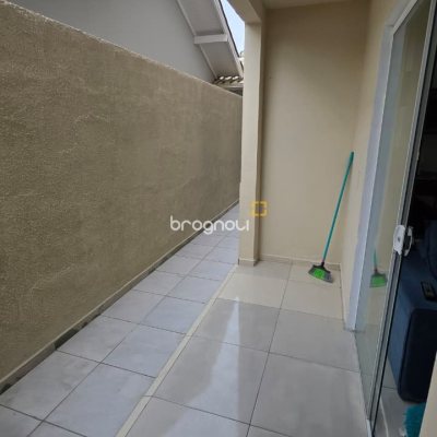 Apartamento com 80m², 2 quartos, 1 garagem, no bairro Ingleses em Florianópolis