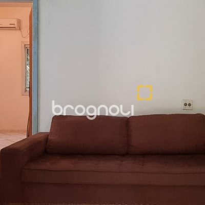 Casa com 257m², 4 quartos (sendo 1 suíte), 4 garagens, no bairro Rio Tavares em Florianópolis