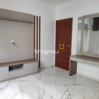 Apartamento com 60m², 2 quartos (sendo 1 suíte), 1 garagem, no bairro Ingleses em Florianópolis