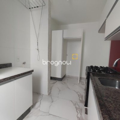 Apartamento com 60m², 2 quartos (sendo 1 suíte), 1 garagem, no bairro Ingleses em Florianópolis