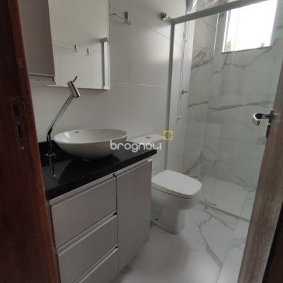 Apartamento com 60m², 2 quartos (sendo 1 suíte), 1 garagem, no bairro Ingleses em Florianópolis