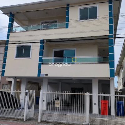 Apartamento com 60m², 2 quartos (sendo 1 suíte), 1 garagem, no bairro Ingleses em Florianópolis