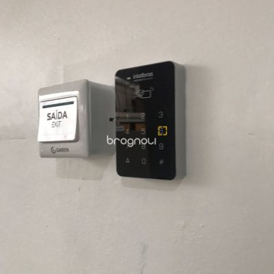 Apartamento com 60m², 2 quartos (sendo 1 suíte), 1 garagem, no bairro Ingleses em Florianópolis