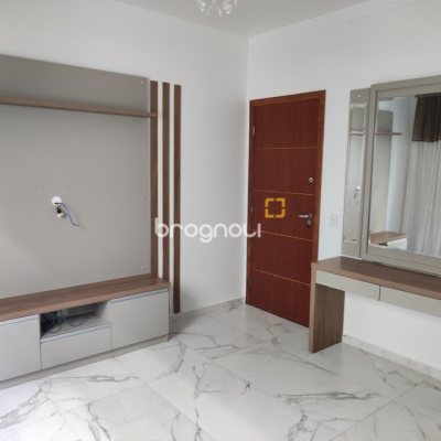 Apartamento com 60m², 2 quartos (sendo 1 suíte), 1 garagem, no bairro Ingleses em Florianópolis