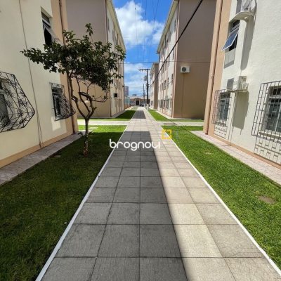 Apartamento com 41m², 2 quartos, 1 garagem, no bairro Barreiros em São José