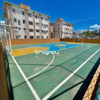 Apartamento com 41m², 2 quartos, 1 garagem, no bairro Barreiros em São José