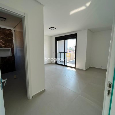 Casa com 130m², 3 quartos (sendo 1 suíte), 2 garagens, no bairro Ingleses em Florianópolis