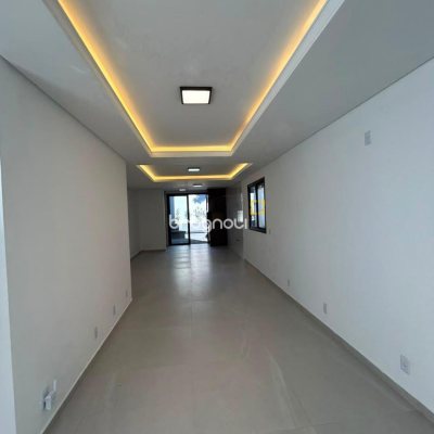 Casa com 130m², 3 quartos (sendo 1 suíte), 2 garagens, no bairro Ingleses em Florianópolis