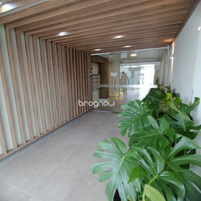 Apartamento com 70m², 2 quartos (sendo 1 suíte), 1 garagem, no bairro Campeche em Florianópolis