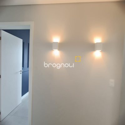 Apartamento com 70m², 2 quartos (sendo 1 suíte), 1 garagem, no bairro Campeche em Florianópolis
