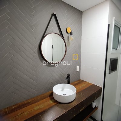 Apartamento com 70m², 2 quartos (sendo 1 suíte), 1 garagem, no bairro Campeche em Florianópolis