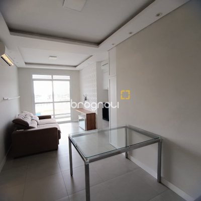 Apartamento com 70m², 2 quartos (sendo 1 suíte), 1 garagem, no bairro Campeche em Florianópolis