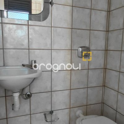 Apartamento com 112m², 3 quartos (sendo 1 suíte), 1 garagem, no bairro Agronômica em Florianópolis