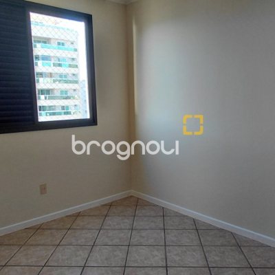 Apartamento com 112m², 3 quartos (sendo 1 suíte), 1 garagem, no bairro Agronômica em Florianópolis