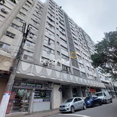 Apartamento com 49m², 1 quarto, no bairro Centro em Florianópolis