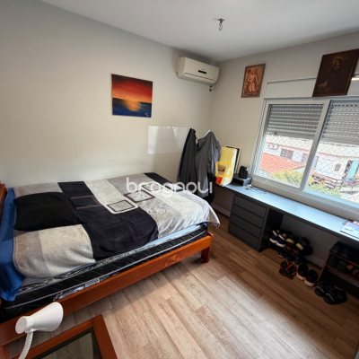 Apartamento com 131m², 3 quartos (sendo 1 suíte), 1 garagem, no bairro Coqueiros em Florianópolis