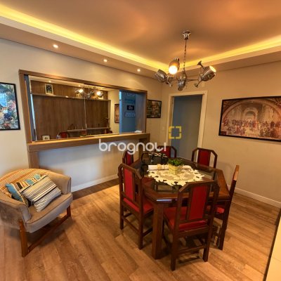 Apartamento com 131m², 3 quartos (sendo 1 suíte), 1 garagem, no bairro Coqueiros em Florianópolis