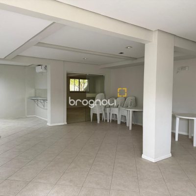 Apartamento com 65m², 2 quartos, 1 garagem, no bairro Trindade em Florianópolis