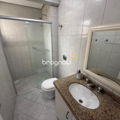 Apartamento com 65m², 2 quartos, 1 garagem, no bairro Trindade em Florianópolis