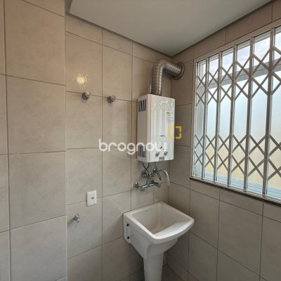 Apartamento com 65m², 2 quartos, 1 garagem, no bairro Trindade em Florianópolis