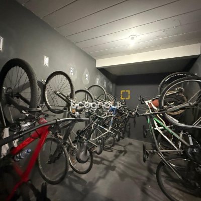 Apartamento com 65m², 2 quartos, 1 garagem, no bairro Trindade em Florianópolis