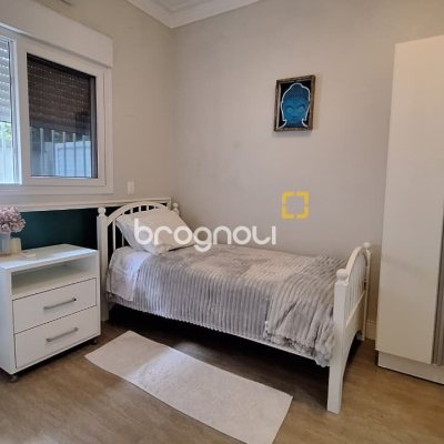 Casa com 322m², 4 quartos (sendo 4 suítes), 2 garagens, no bairro Jurerê Internacional em Florianópolis
