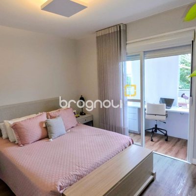 Apartamento com 107m², 3 quartos (sendo 1 suíte), 2 garagens, no bairro João Paulo em Florianópolis