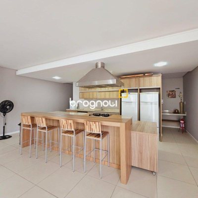 Apartamento com 107m², 3 quartos (sendo 1 suíte), 2 garagens, no bairro João Paulo em Florianópolis