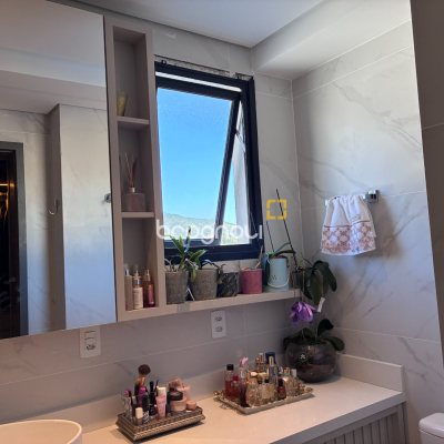 Apartamento com 115m², 3 quartos (sendo 1 suíte), 1 garagem, no bairro Saco dos Limões em Florianópolis
