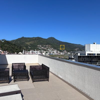 Apartamento com 115m², 3 quartos (sendo 1 suíte), 1 garagem, no bairro Saco dos Limões em Florianópolis
