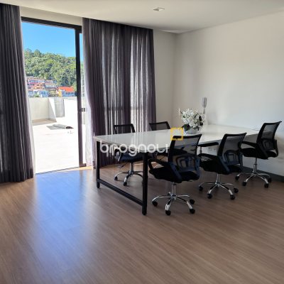 Apartamento com 115m², 3 quartos (sendo 1 suíte), 1 garagem, no bairro Saco dos Limões em Florianópolis