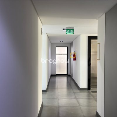 Apartamento com 115m², 3 quartos (sendo 1 suíte), 1 garagem, no bairro Saco dos Limões em Florianópolis