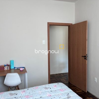 Apartamento com 90m², 3 quartos (sendo 1 suíte), no bairro Centro em Florianópolis