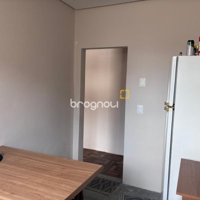 Apartamento com 90m², 3 quartos (sendo 1 suíte), no bairro Centro em Florianópolis