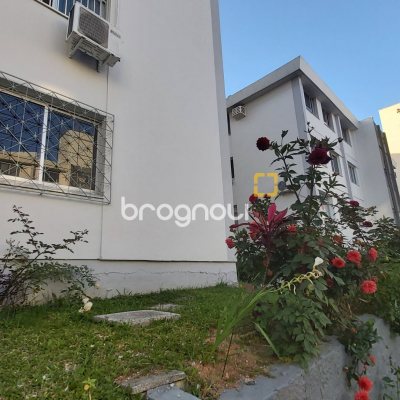 Apartamento com 43m², 2 quartos, 1 garagem, no bairro Estreito em Florianópolis