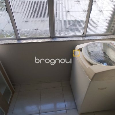Apartamento com 43m², 2 quartos, 1 garagem, no bairro Estreito em Florianópolis