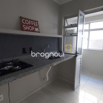 Apartamento com 43m², 2 quartos, 1 garagem, no bairro Estreito em Florianópolis