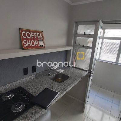 Apartamento com 43m², 2 quartos, 1 garagem, no bairro Estreito em Florianópolis
