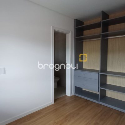 Apartamento com 69m², 2 quartos (sendo 1 suíte), 1 garagem, no bairro Monte Verde em Florianópolis