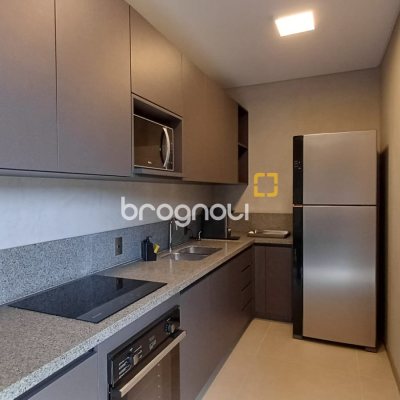 Apartamento com 69m², 2 quartos (sendo 1 suíte), 1 garagem, no bairro Monte Verde em Florianópolis