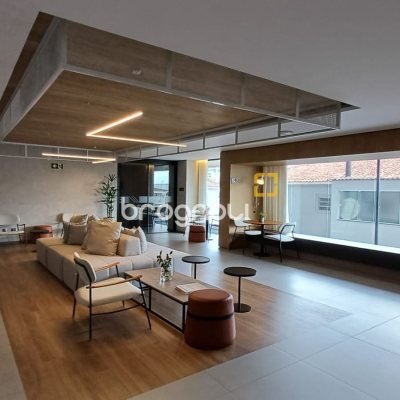 Apartamento com 69m², 2 quartos (sendo 1 suíte), 1 garagem, no bairro Monte Verde em Florianópolis