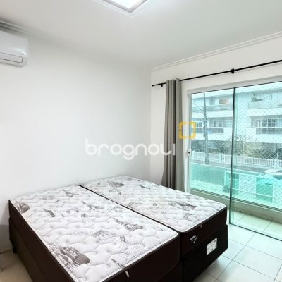 Casa com 185m², 5 quartos (sendo 3 suítes), 4 garagens, no bairro Canasvieiras em Florianópolis
