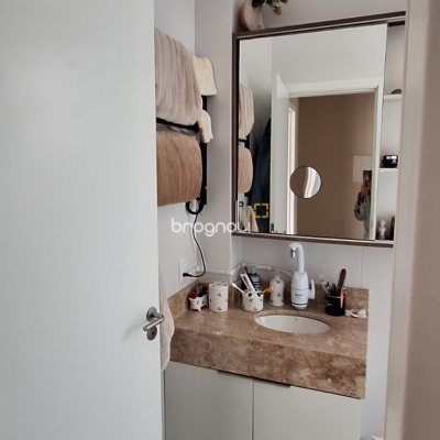 Casa com 114m², 3 quartos (sendo 1 suíte), 2 garagens, no bairro Canasvieiras em Florianópolis
