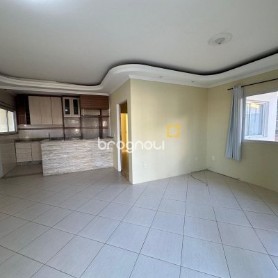 Casa com 120m², 3 quartos (sendo 1 suíte), no bairro Campeche em Florianópolis