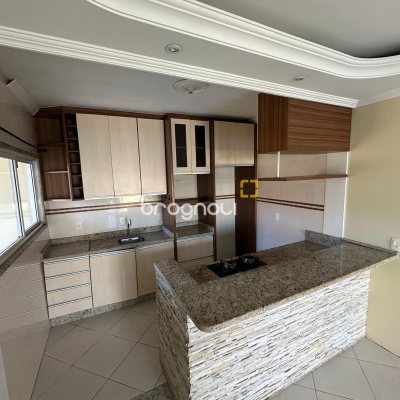 Casa com 120m², 3 quartos (sendo 1 suíte), no bairro Campeche em Florianópolis